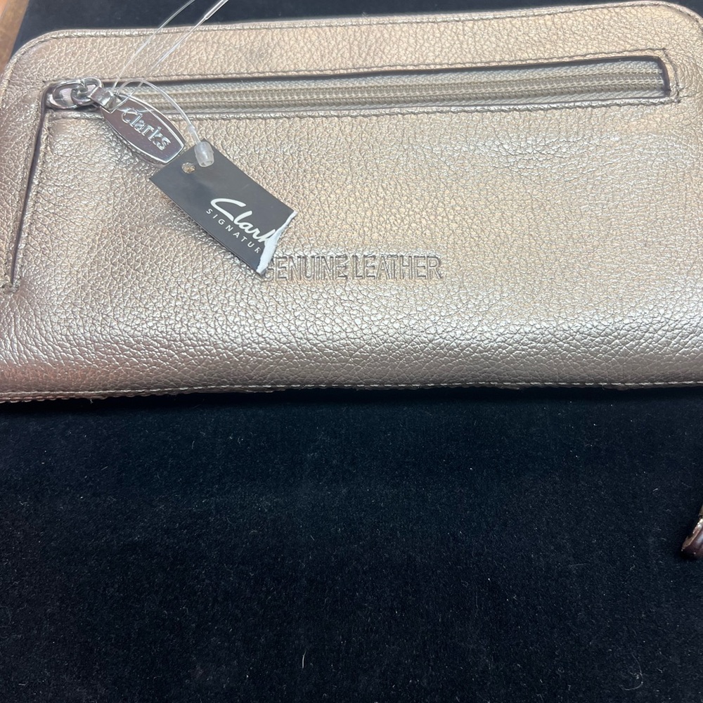 Clark's leather wallet